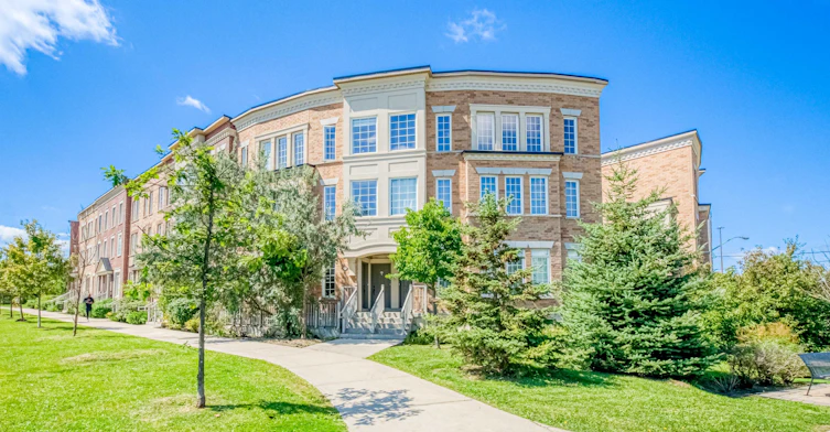 34-19 Island Road, Toronto, ON, M1C 0E4 - 2