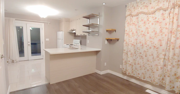 Main-35 East Lynn Avenue, Toronto, ON, M4C 3X3 - 4