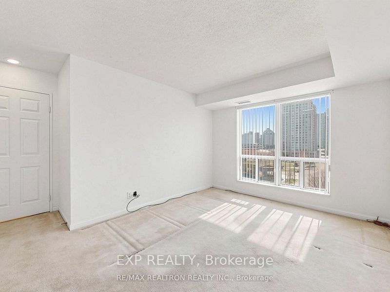 702-11 Lee Centre Drive, Toronto, ON, M1H 3J5 - 14