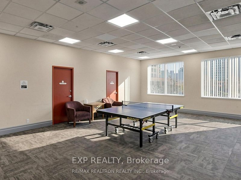 702-11 Lee Centre Drive, Toronto, ON, M1H 3J5 - 11