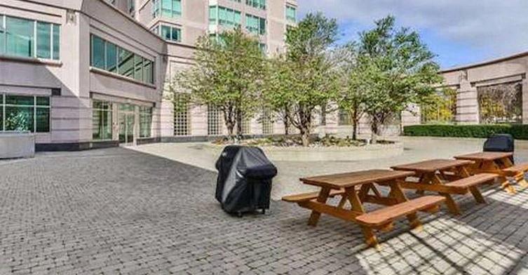702-11 Lee Centre Drive, Toronto, ON, M1H 3J5 - 10