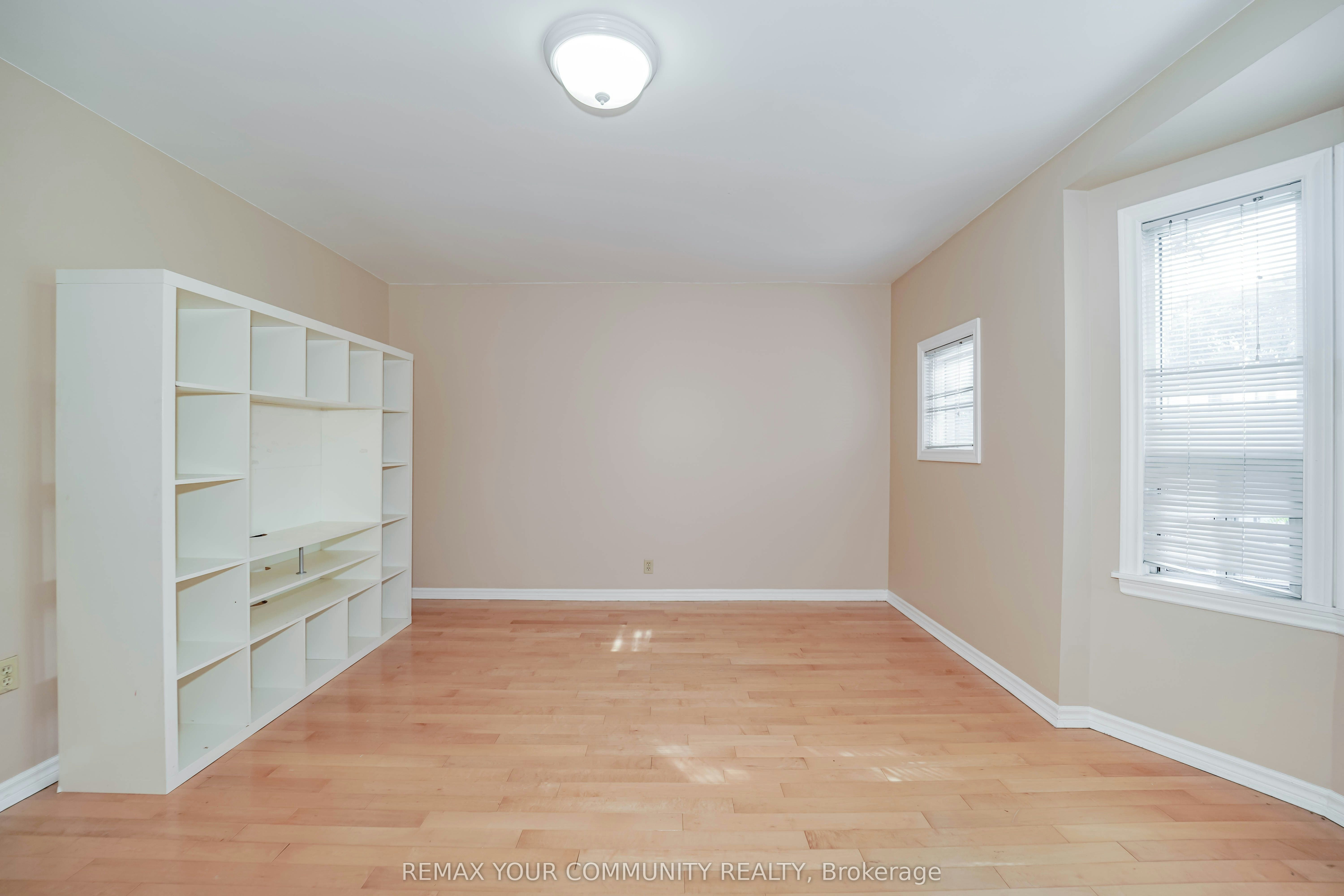 Room 1-1378 Danforth Avenue, Toronto, ON, M4J 3V9 - 16