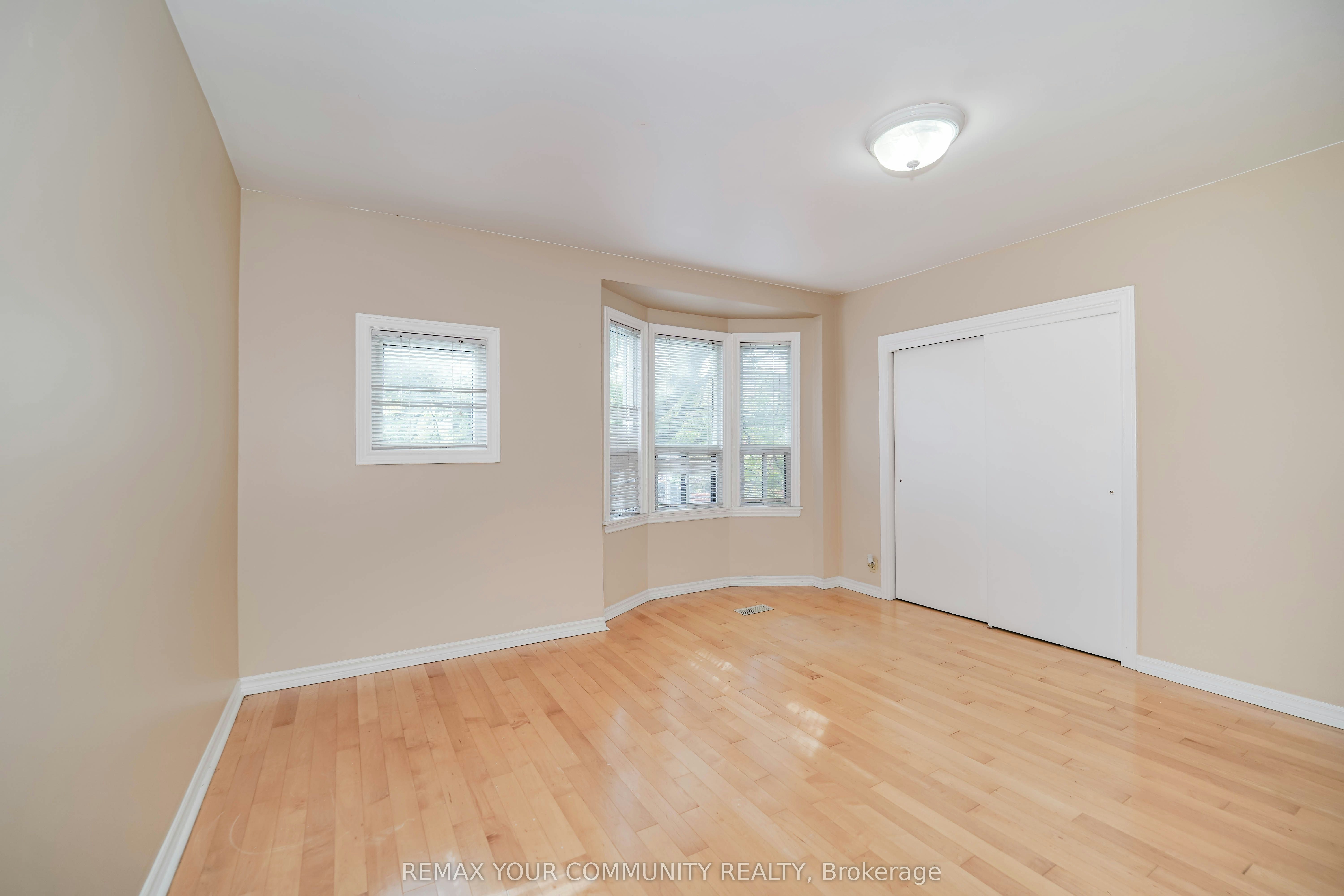 Room 1-1378 Danforth Avenue, Toronto, ON, M4J 3V9 - 15