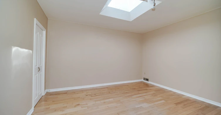 Room 2-1378 Danforth Avenue, Toronto, ON, M4J 3V9 - 14