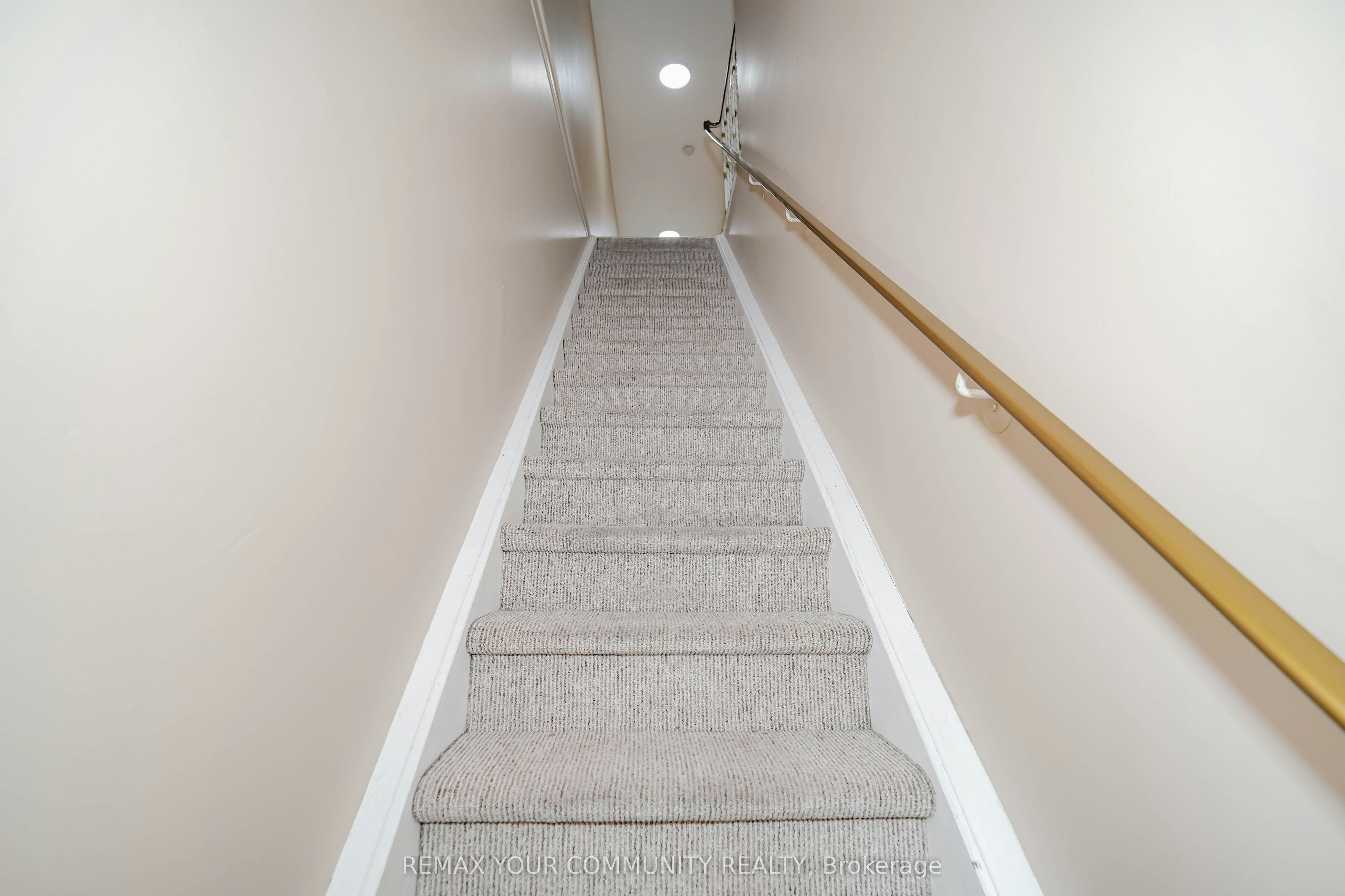 Room 3-1378 Danforth Avenue, Toronto, ON, M4J 3V9 - 12