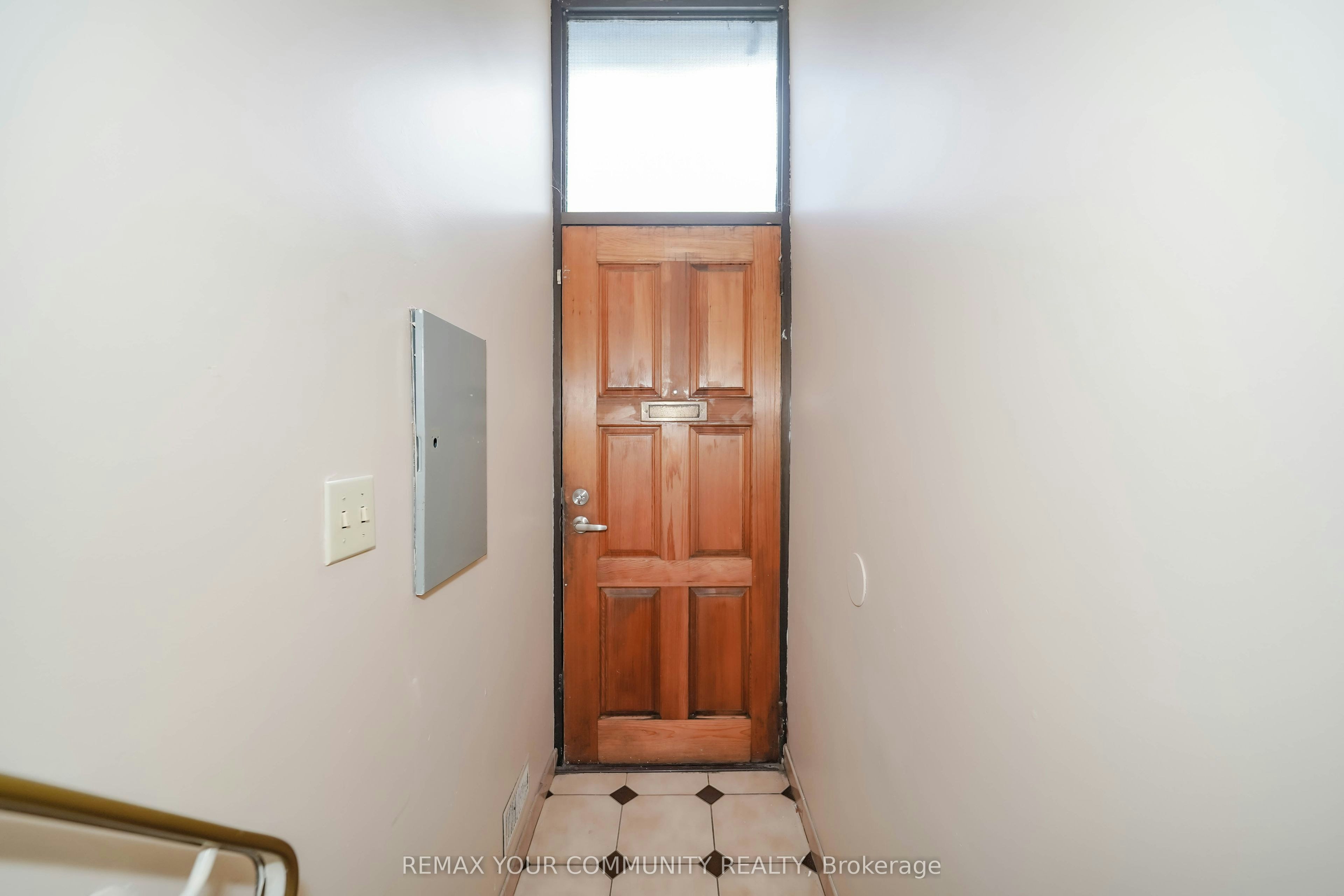 Room 3-1378 Danforth Avenue, Toronto, ON, M4J 3V9 - 10