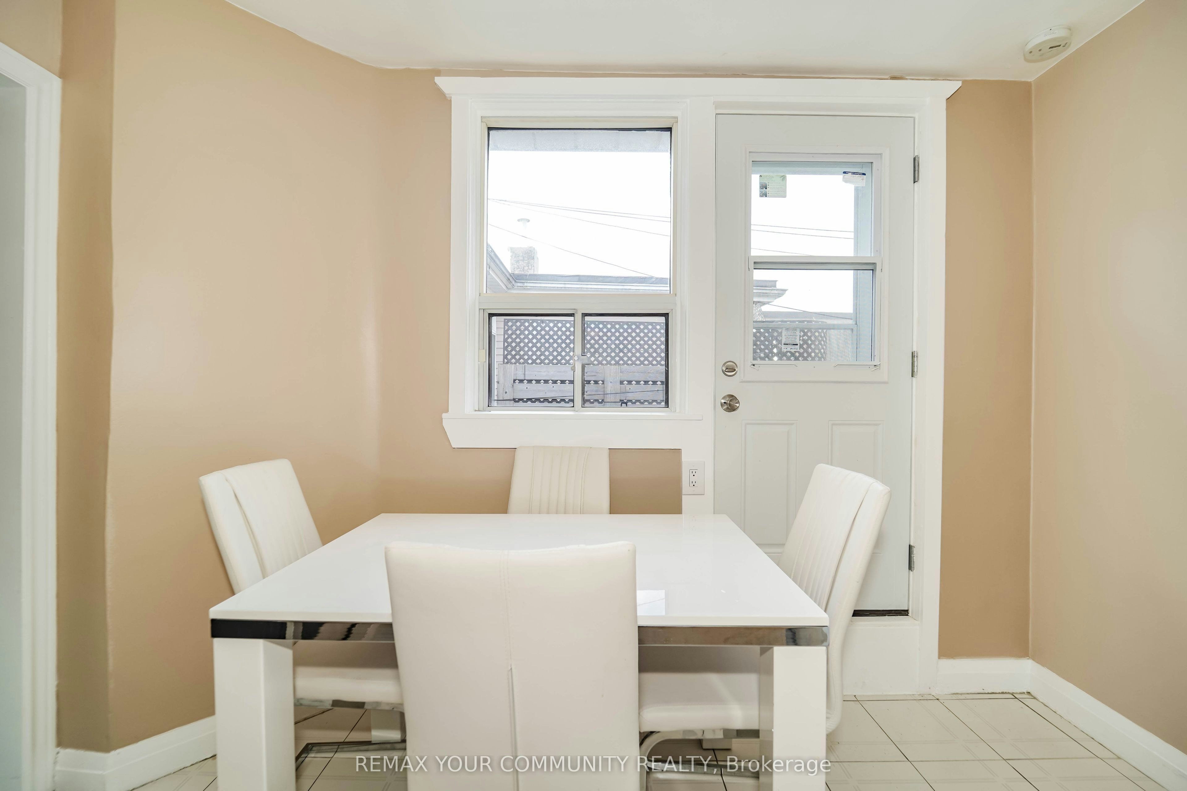 1378 Danforth Avenue, Toronto, ON, M4J 3V9 - 40