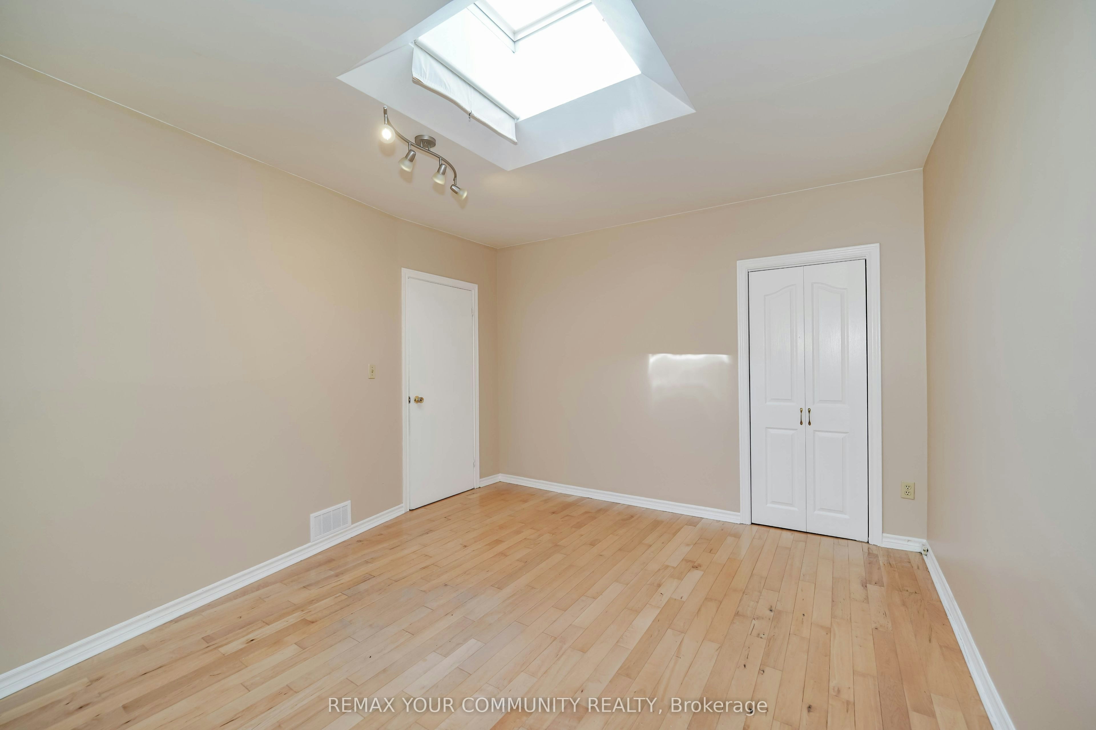 1378 Danforth Avenue, Toronto, ON, M4J 3V9 - 25