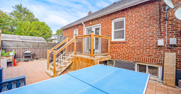 Lower Room 2-86 Lesmount Avenue, Toronto, ON, M4J 3V9 - 15