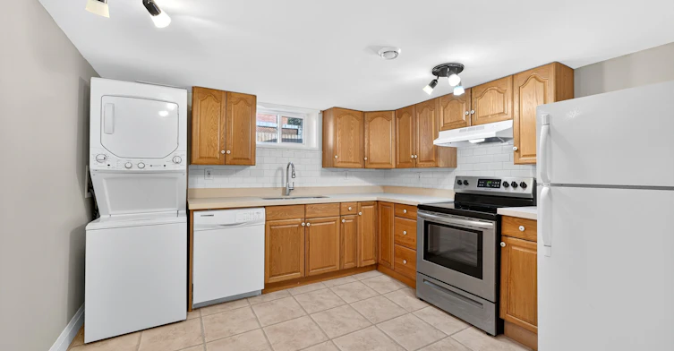 Basement-362 Rosedale Drive, Whitby, ON, L1N 1Z4 - 7