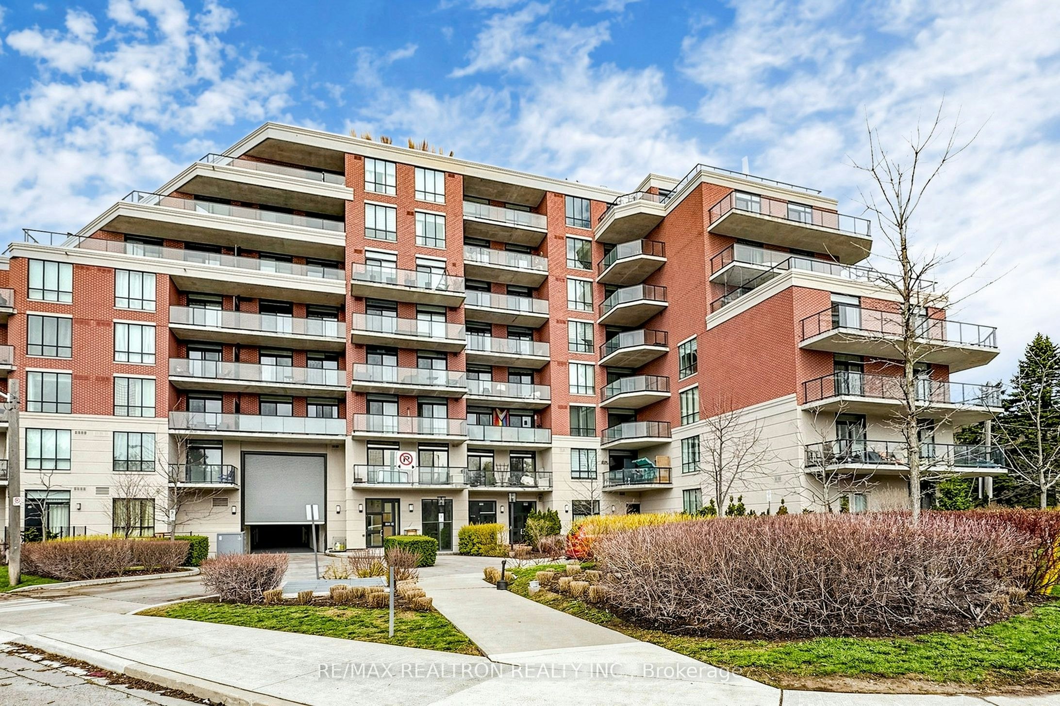 108-3655 Kingston Road, Toronto, ON, M1M 0E2