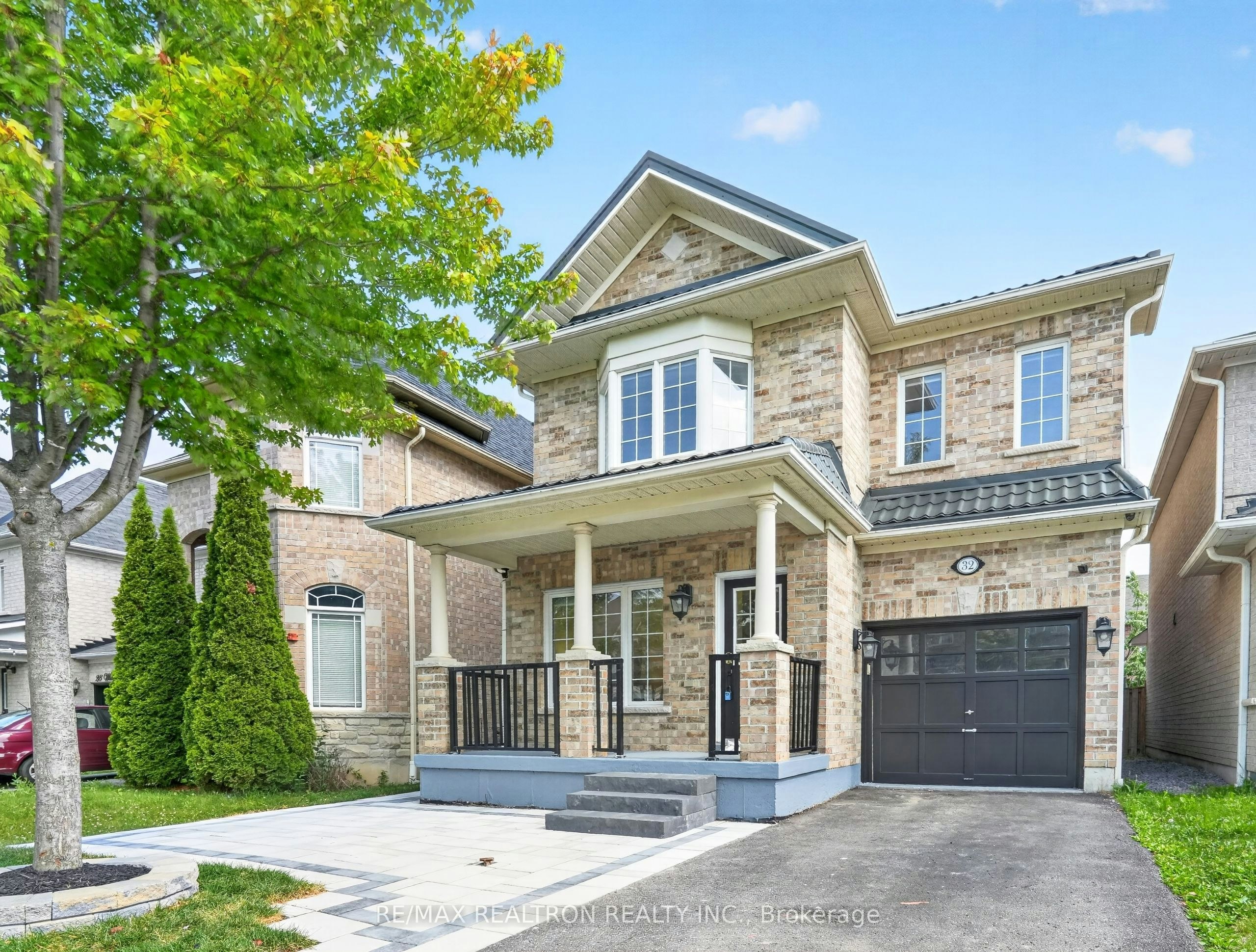 32 Whitlock Crescent, Ajax, ON, L1Z 2B2