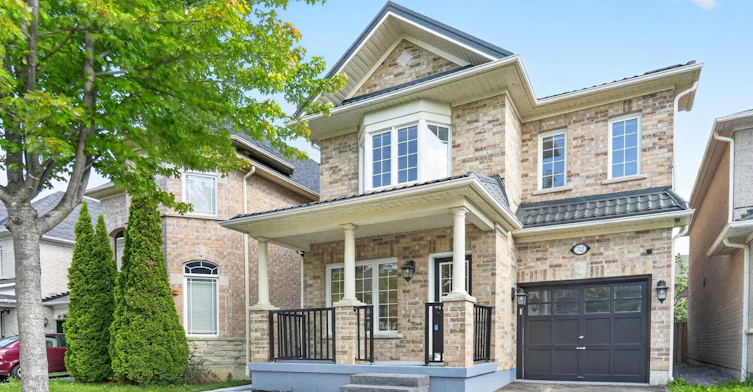 32 Whitlock Crescent, Ajax, ON, L1Z 2B2