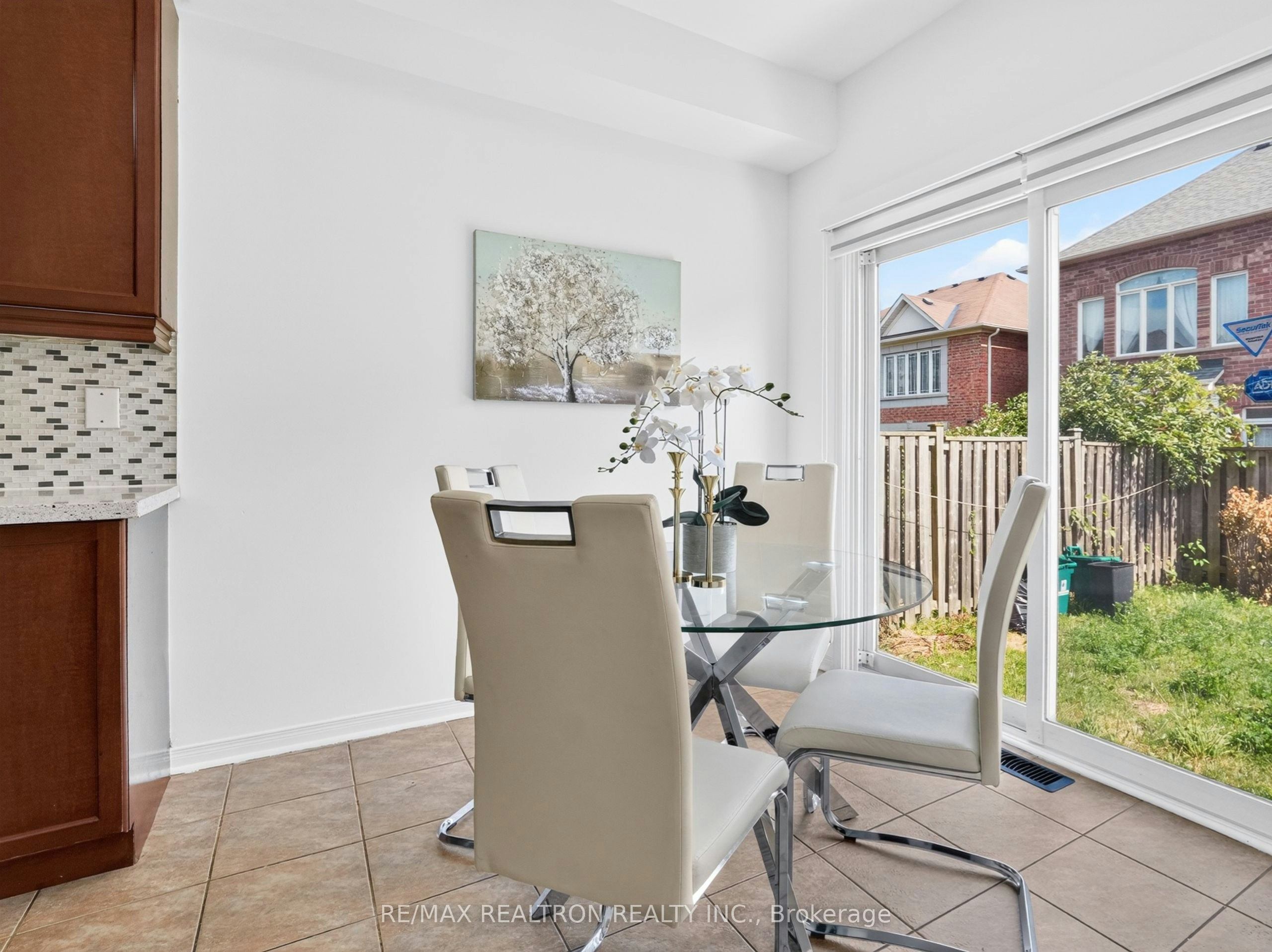 32 Whitlock Crescent, Ajax, ON, L1Z 2B2 - 10