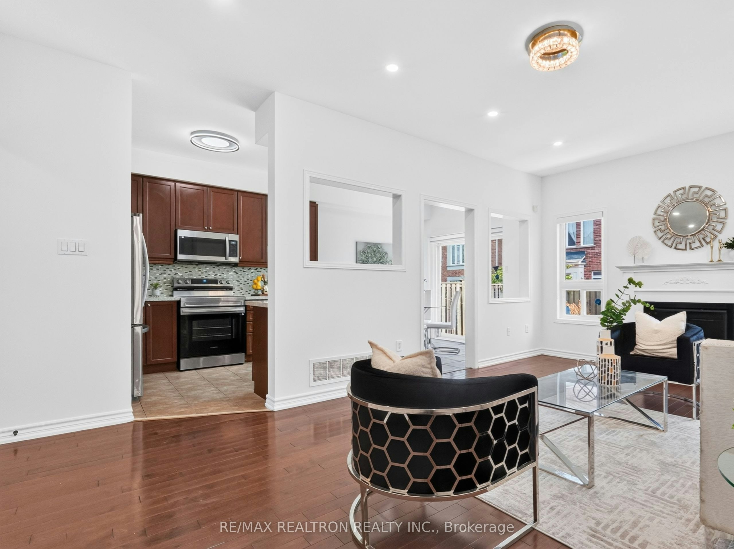 32 Whitlock Crescent, Ajax, ON, L1Z 2B2 - 7