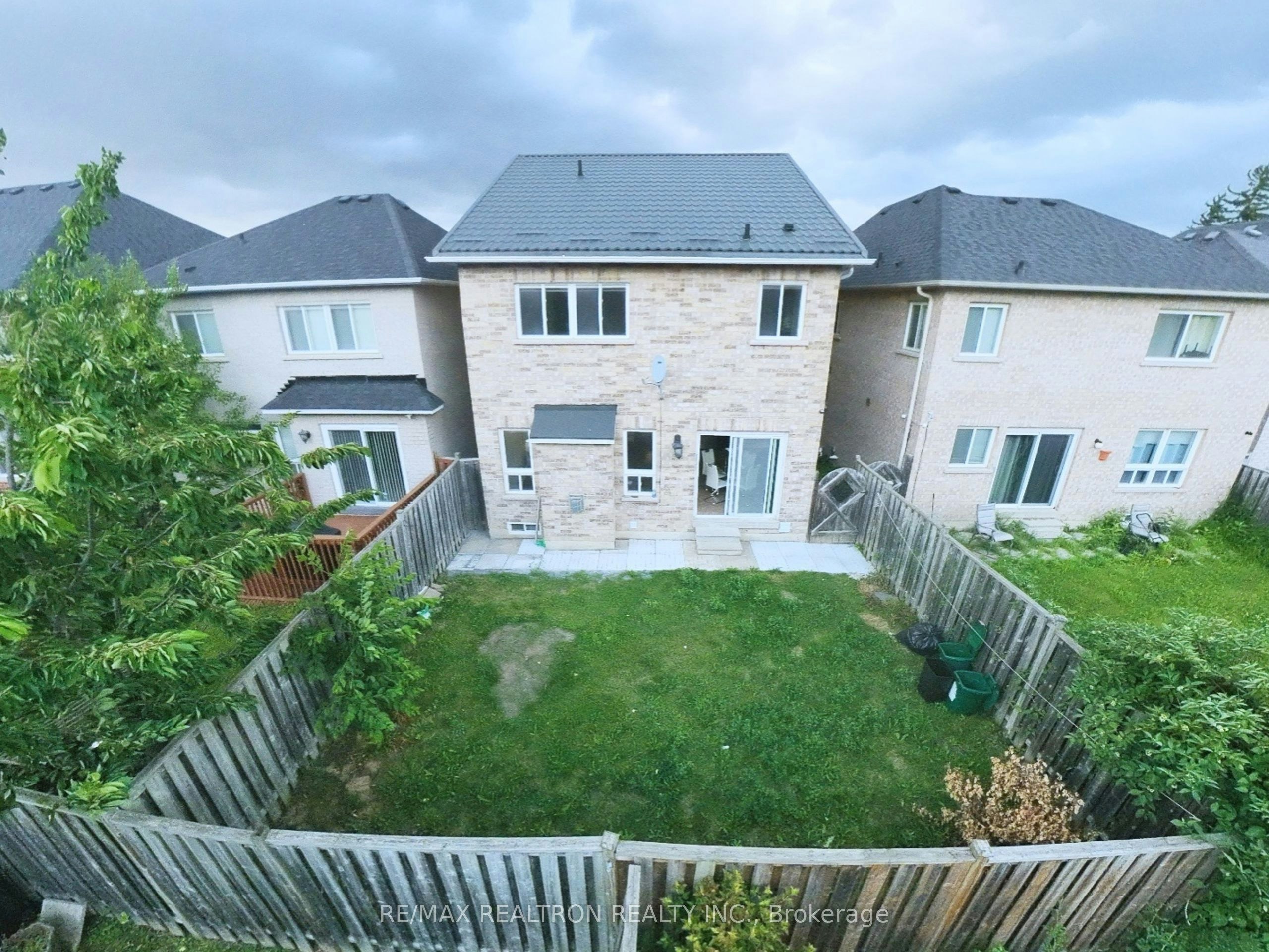 32 Whitlock Crescent, Ajax, ON, L1Z 2B2 - 48
