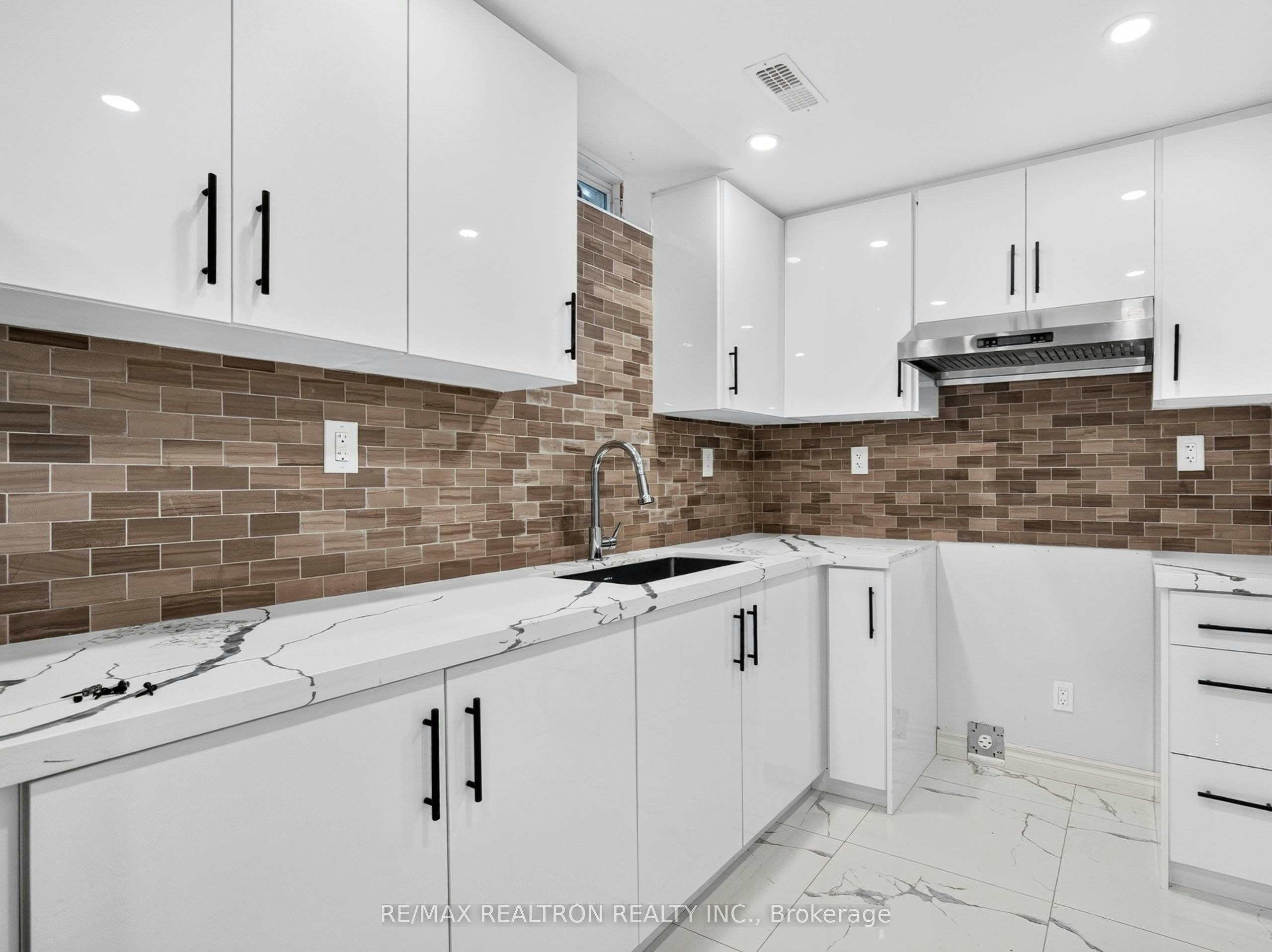 32 Whitlock Crescent, Ajax, ON, L1Z 2B2 - 40