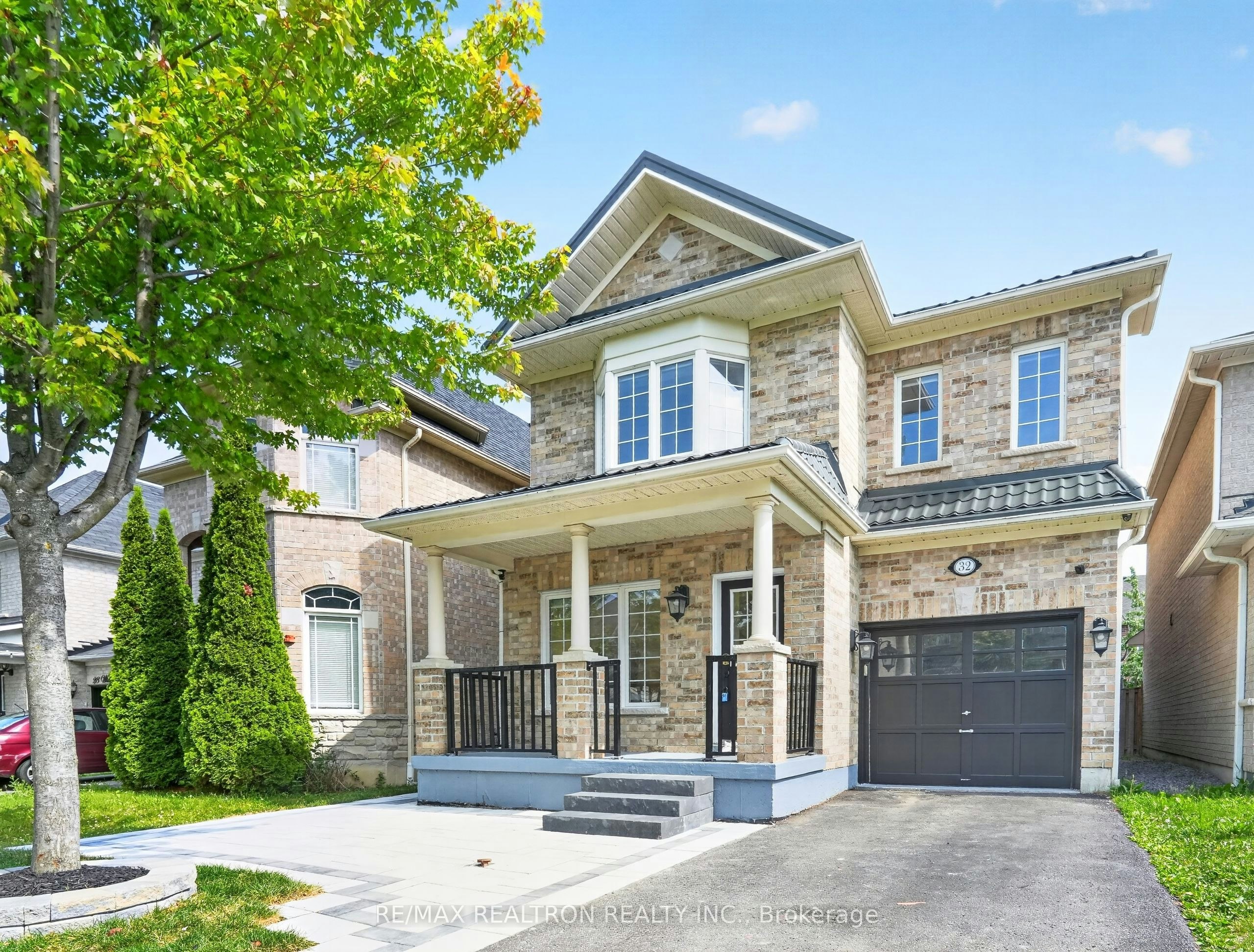 32 Whitlock Crescent, Ajax, ON, L1Z 2B2 - 2