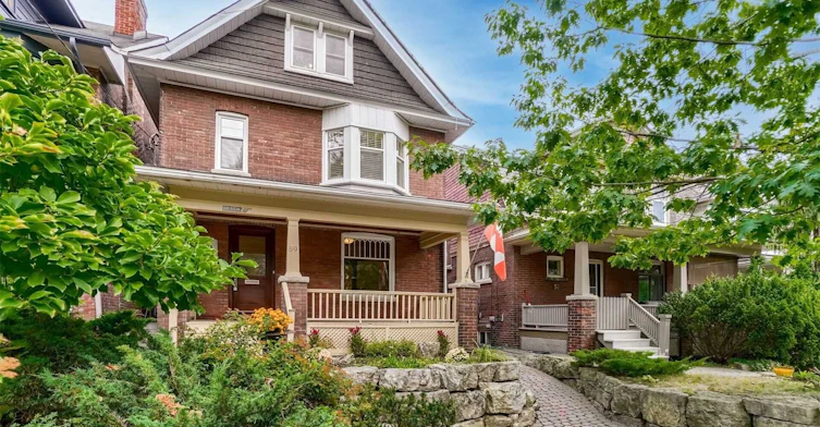 59 Hambly Avenue, Toronto, ON, M4E 2R5 - 2