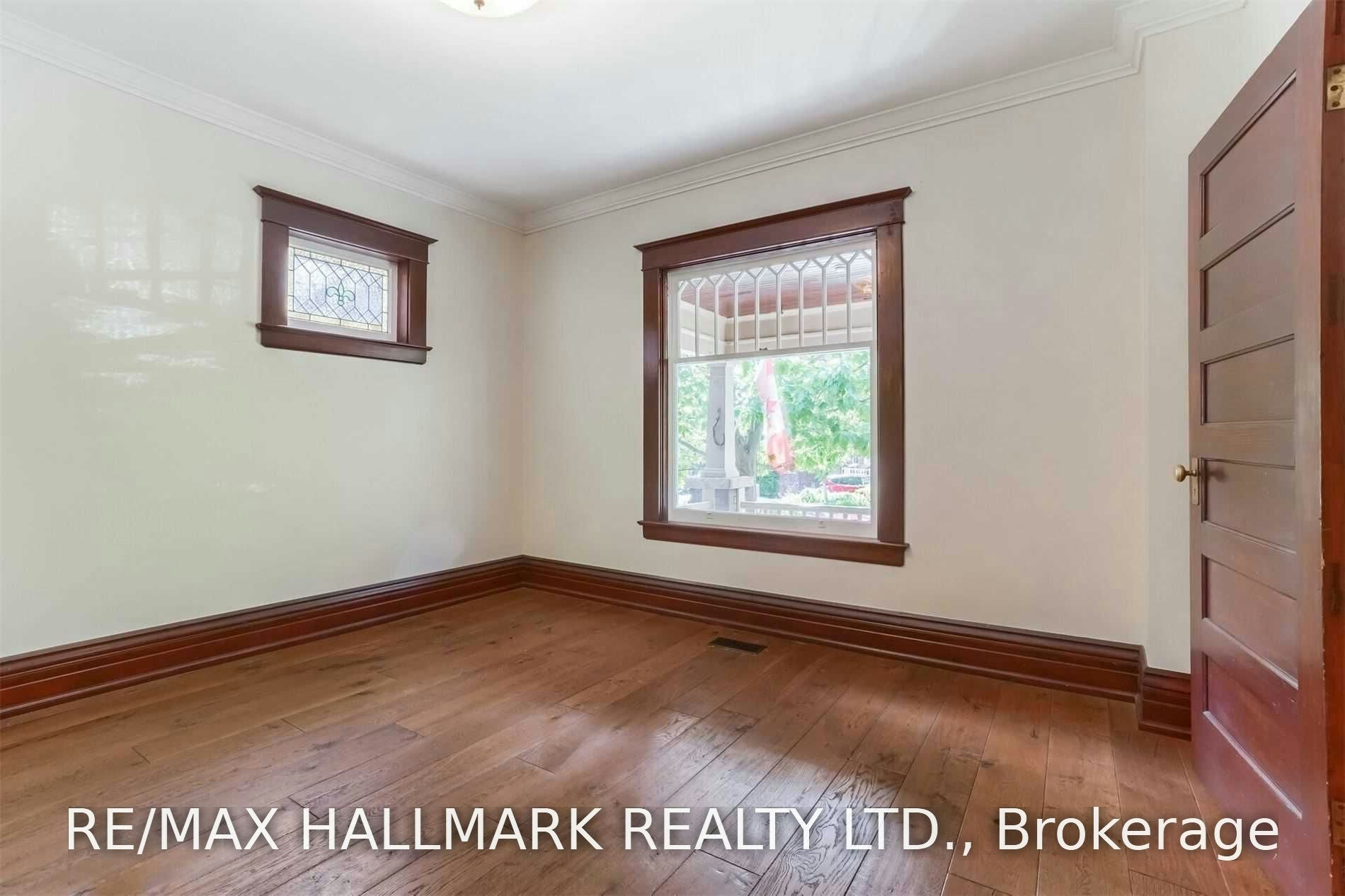 59 Hambly Avenue, Toronto, ON, M4E 2R5 - 8