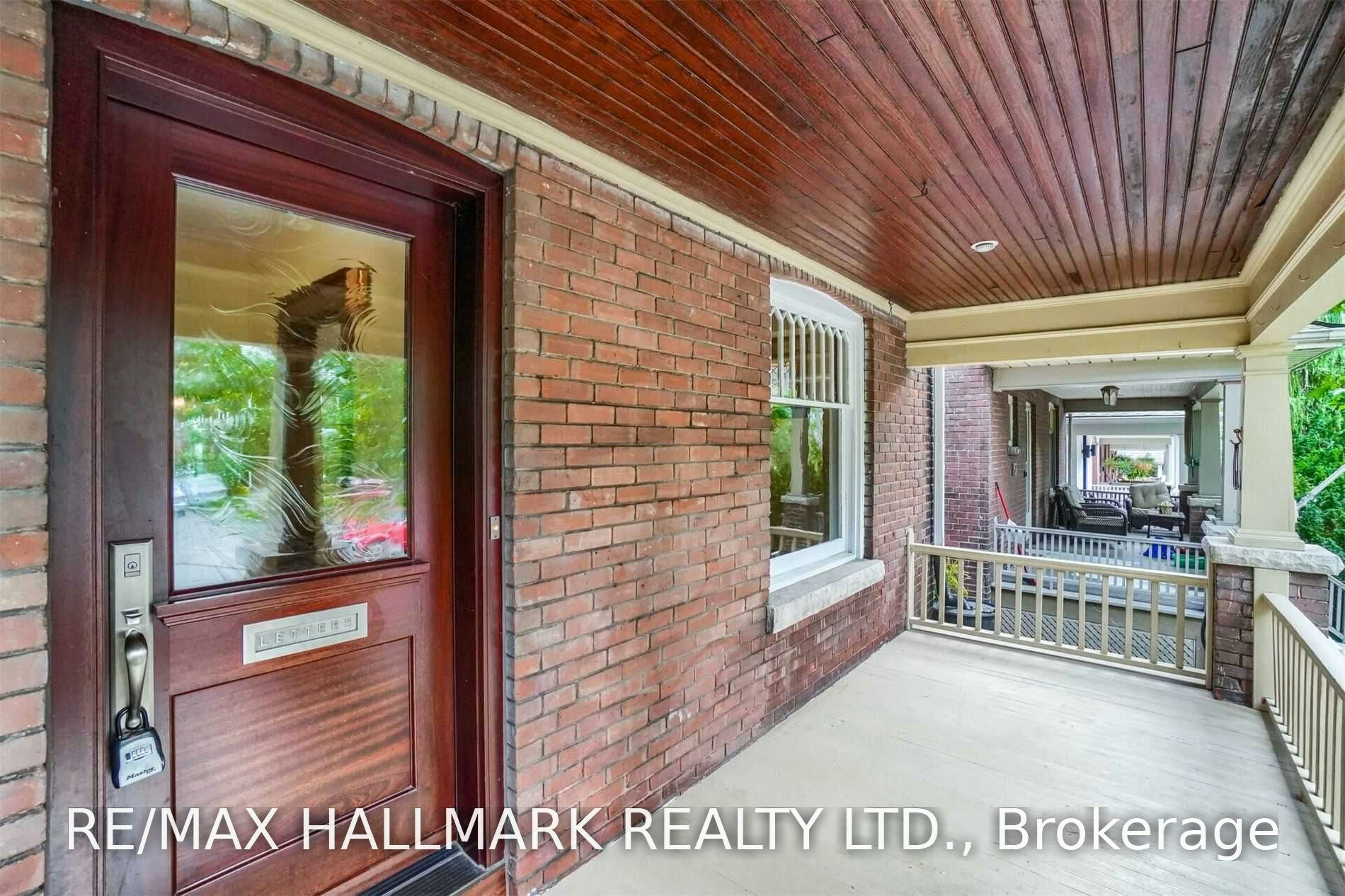 59 Hambly Avenue, Toronto, ON, M4E 2R5 - 4