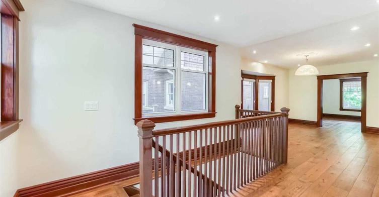 59 Hambly Avenue, Toronto, ON, M4E 2R5 - 34