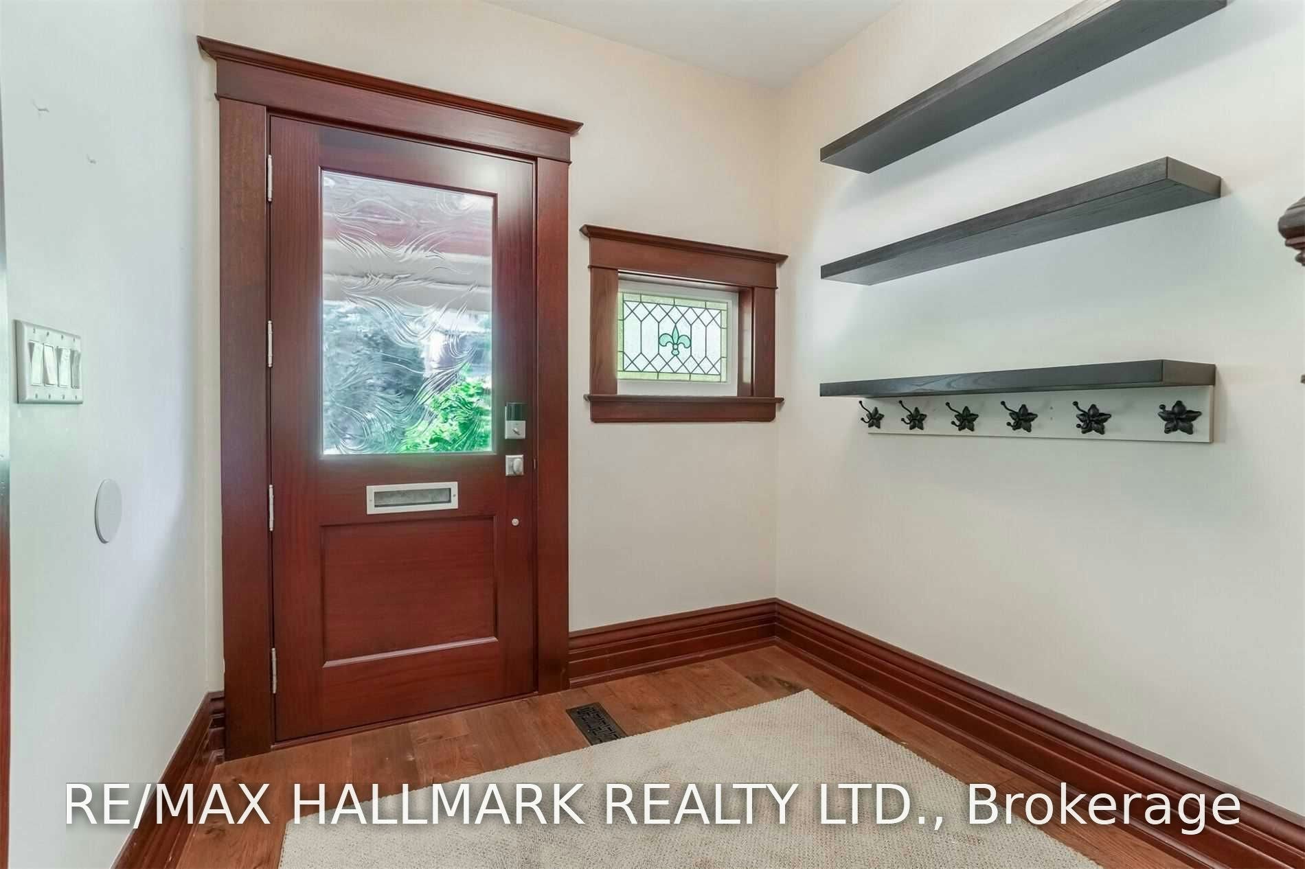 59 Hambly Avenue, Toronto, ON, M4E 2R5 - 5