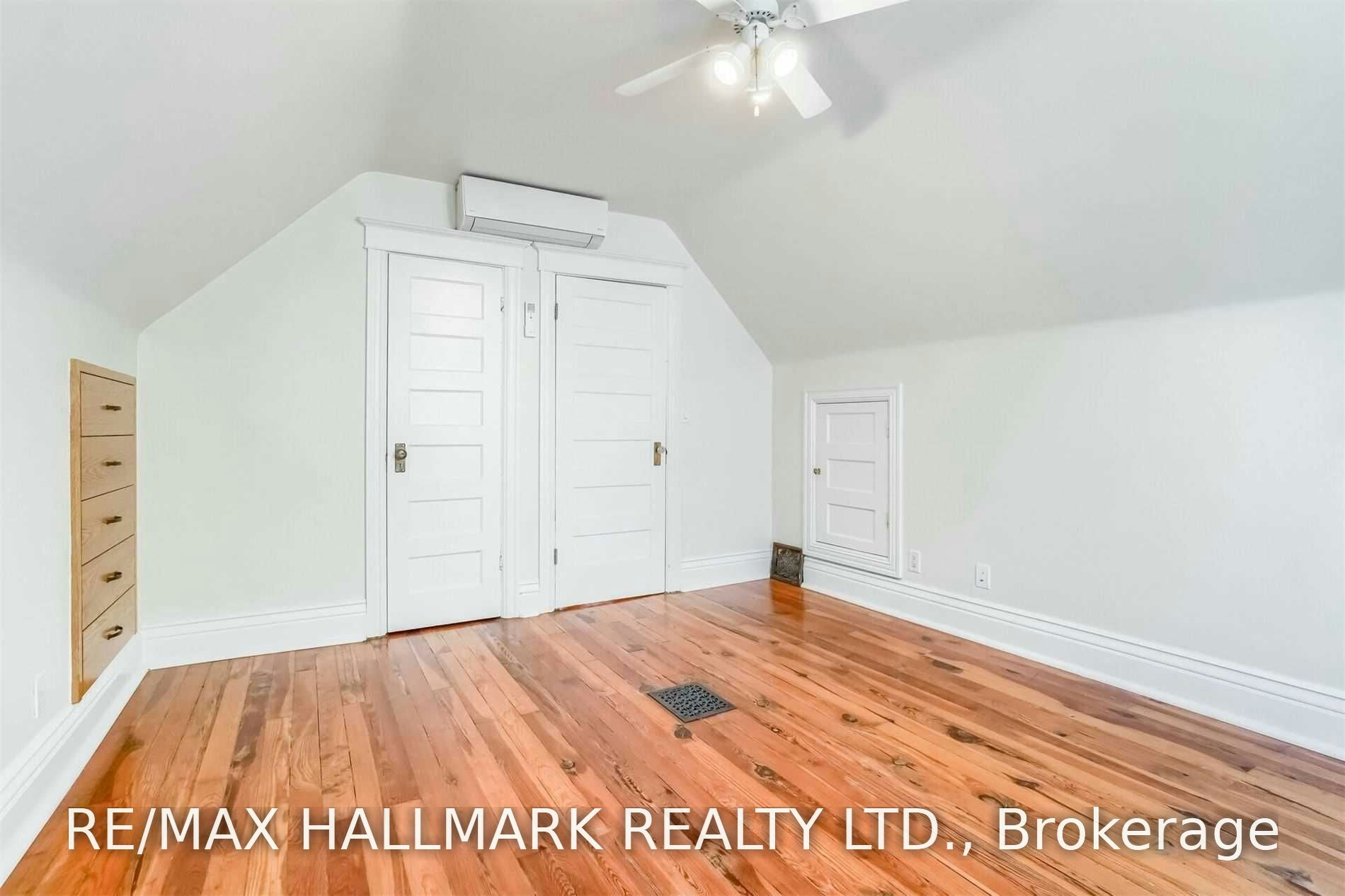 59 Hambly Avenue, Toronto, ON, M4E 2R5 - 30