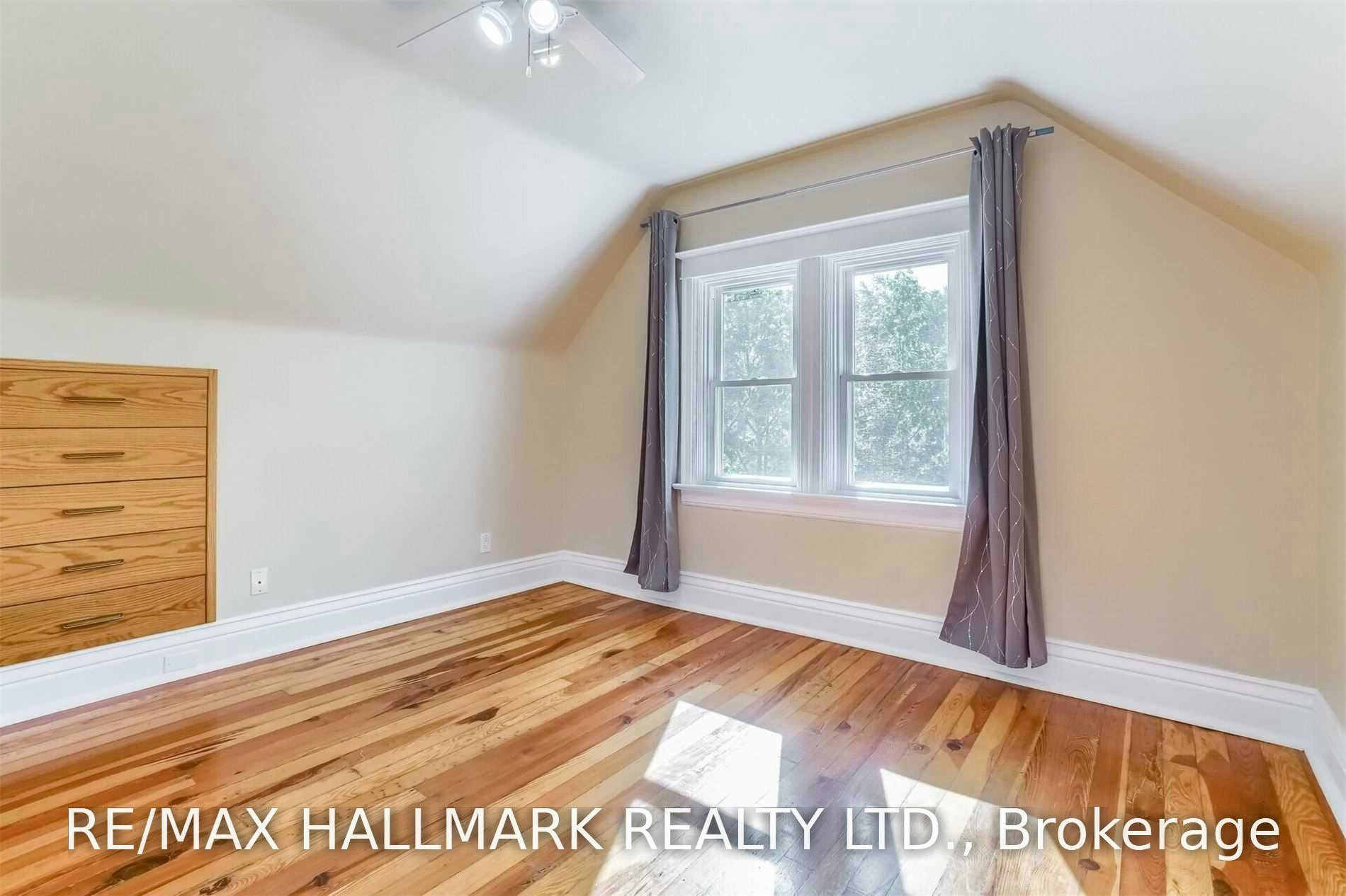59 Hambly Avenue, Toronto, ON, M4E 2R5 - 29