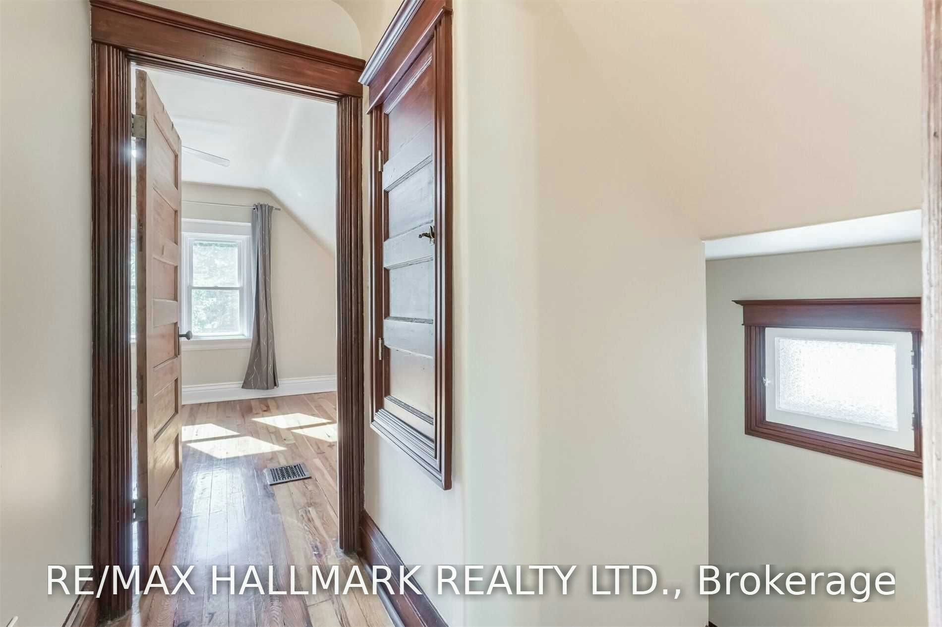 59 Hambly Avenue, Toronto, ON, M4E 2R5 - 27