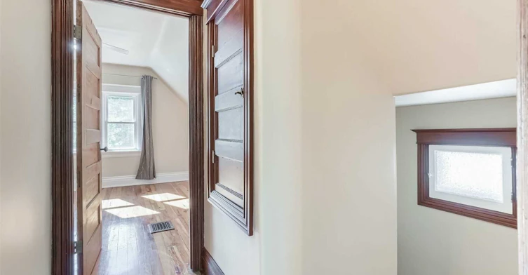 59 Hambly Avenue, Toronto, ON, M4E 2R5 - 27