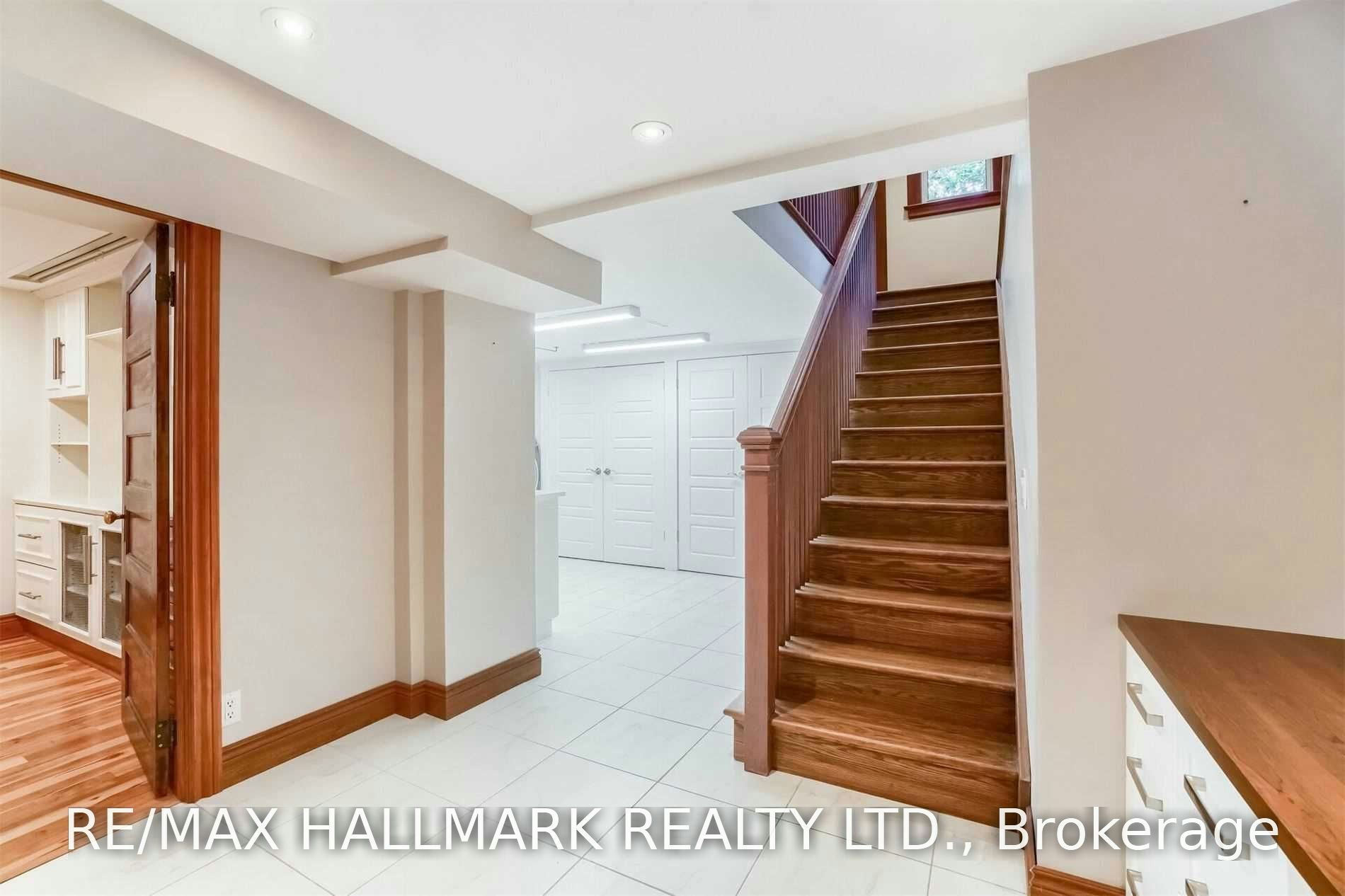 59 Hambly Avenue, Toronto, ON, M4E 2R5 - 35