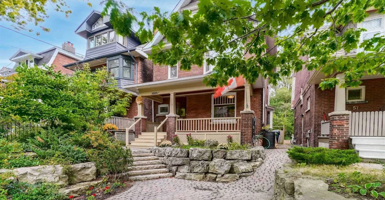 59 Hambly Avenue, Toronto, ON, M4E 2R5