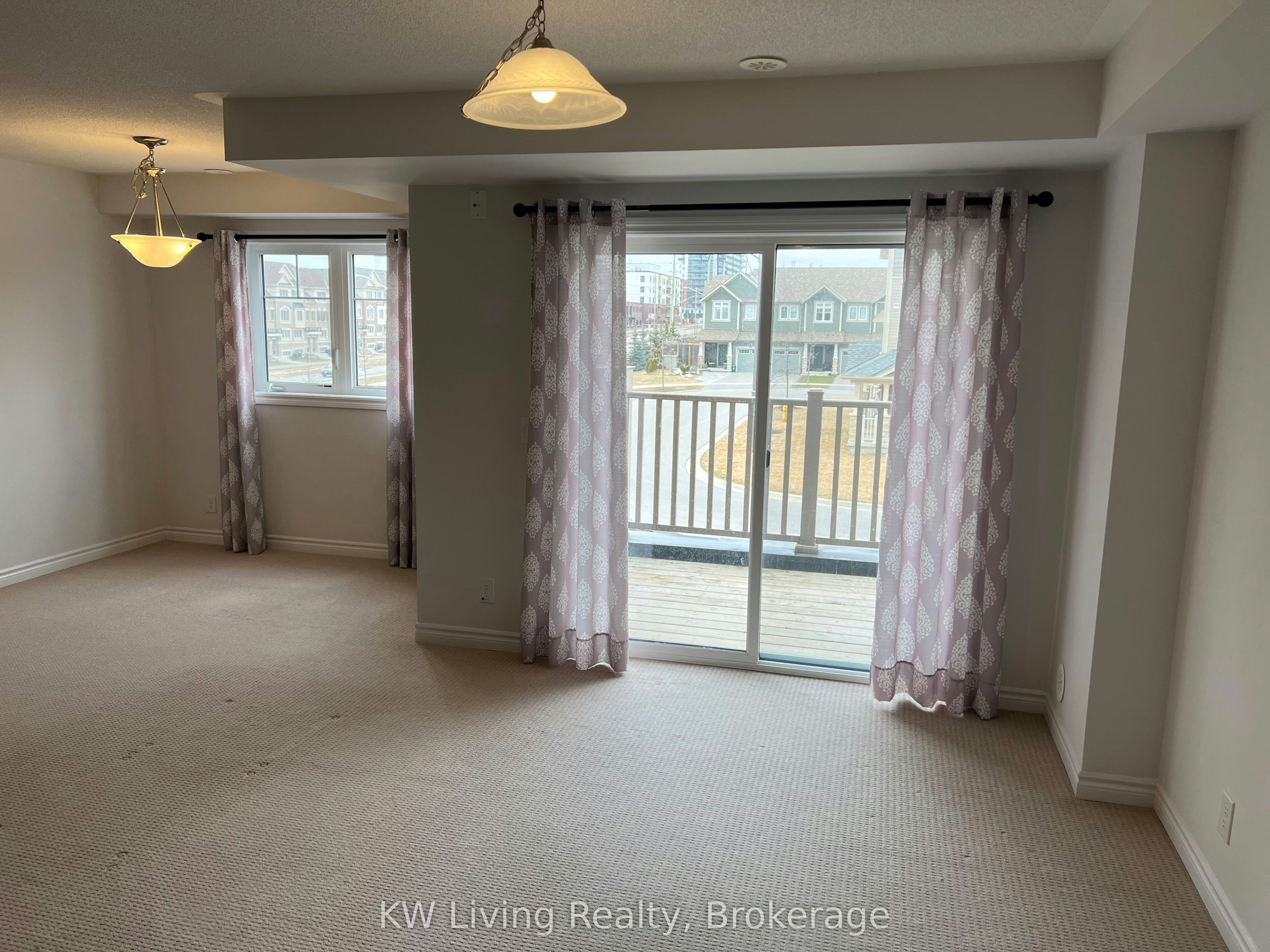 59 Tabaret Crescent, Oshawa, ON, L1L 0G5 - 5