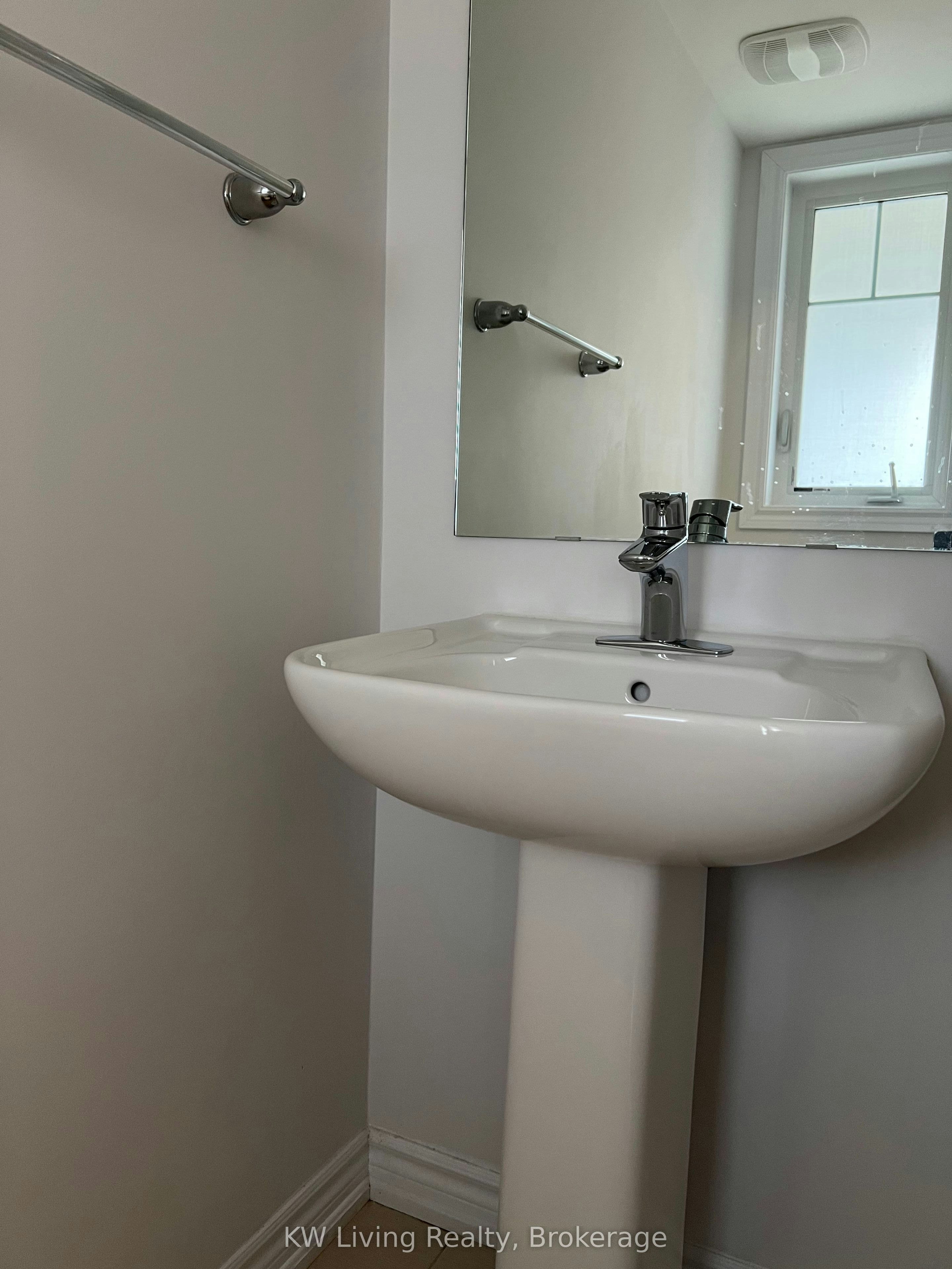 59 Tabaret Crescent, Oshawa, ON, L1L 0G5 - 3