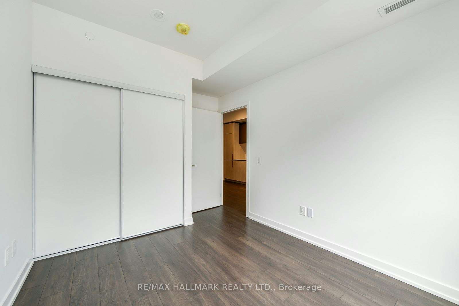 419-150 Logan Avenue, Toronto, ON, M4M 0E4 - 12
