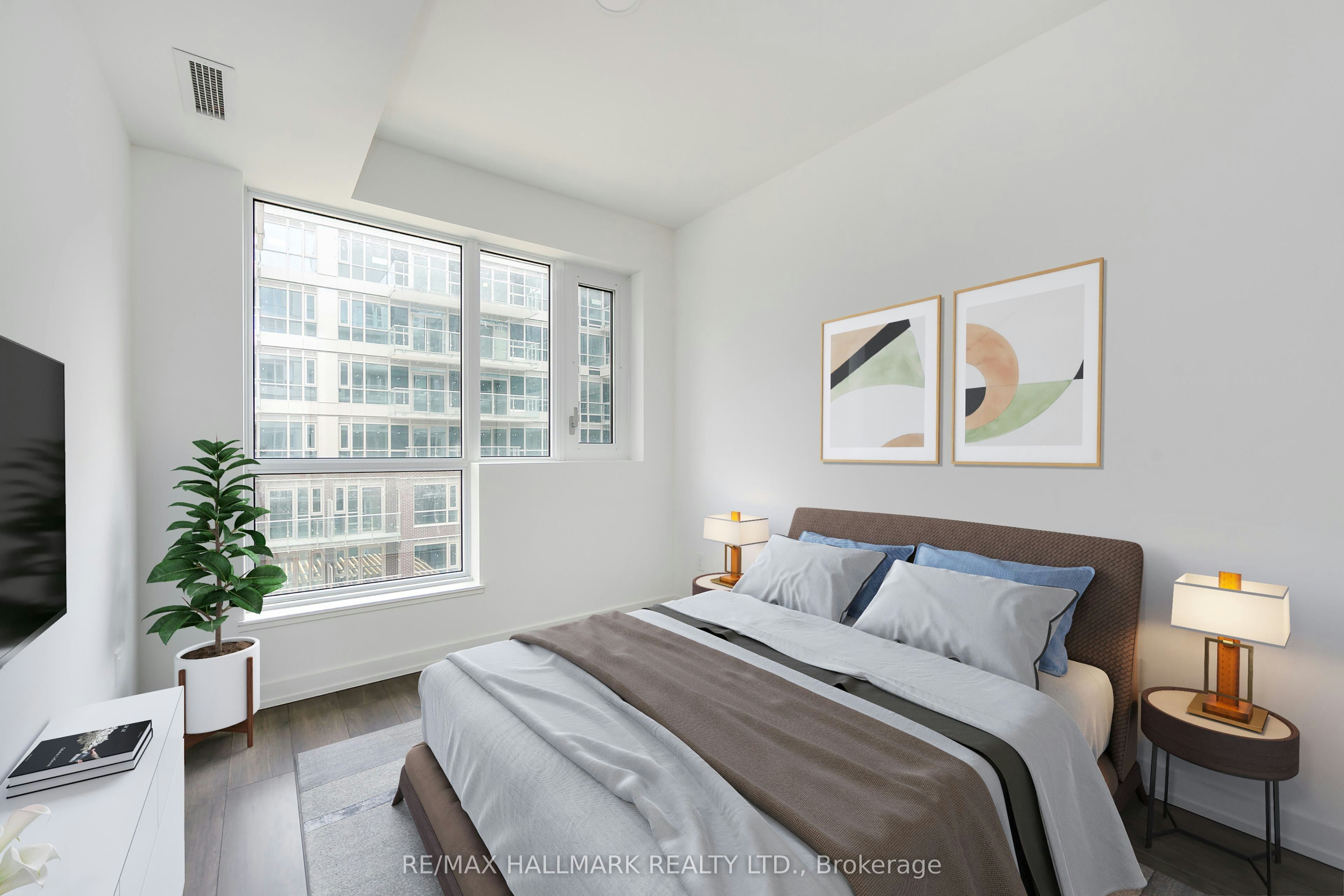 419-150 Logan Avenue, Toronto, ON, M4M 0E4 - 5