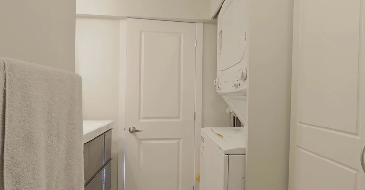 LOWER-1217 Norman Court, Oshawa, ON, L1H 7X2 - 10