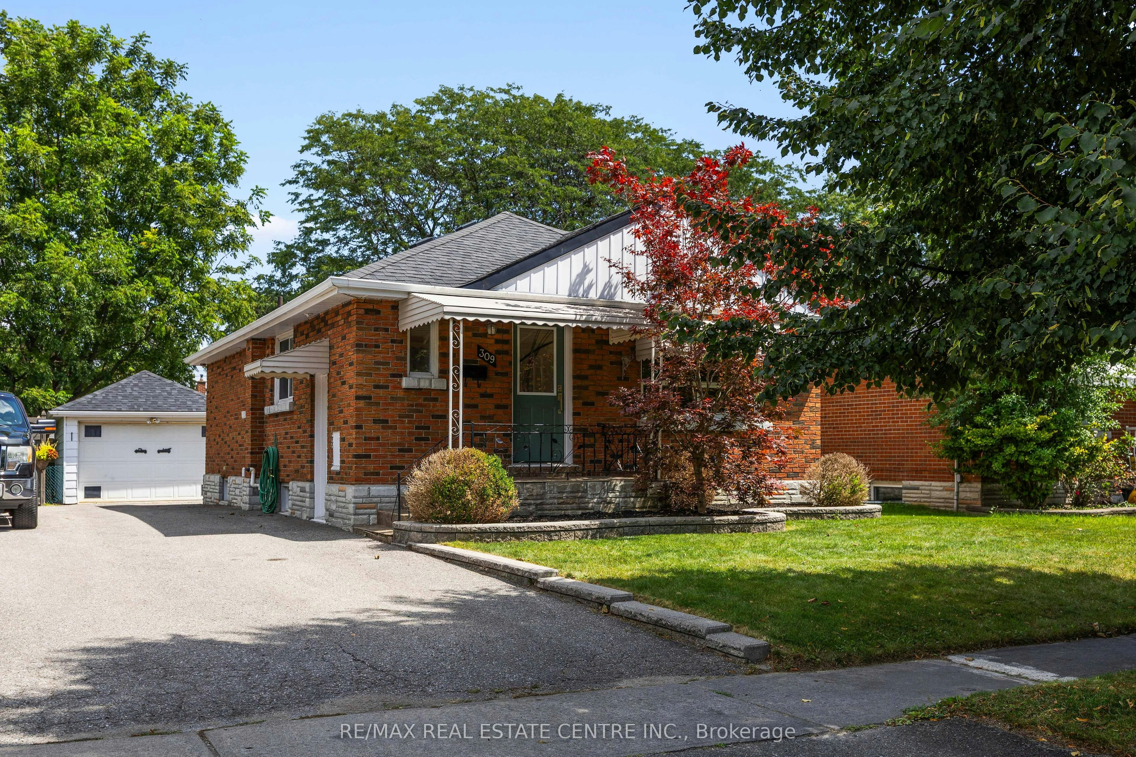 309 Lasalle Avenue, Oshawa, ON, L1H 5Y7