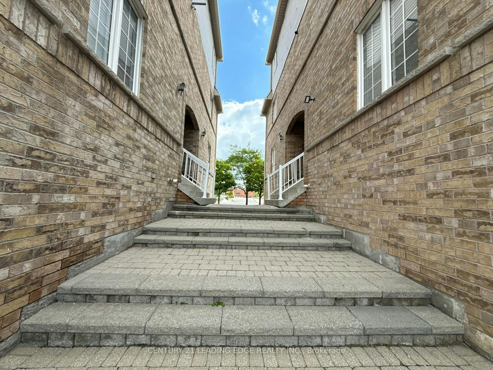 115-200 Mclevin Avenue, Toronto, ON, M1B 6C6 - 2