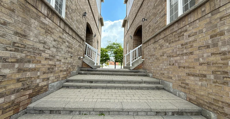 115-200 Mclevin Avenue, Toronto, ON, M1B 6C6 - 2