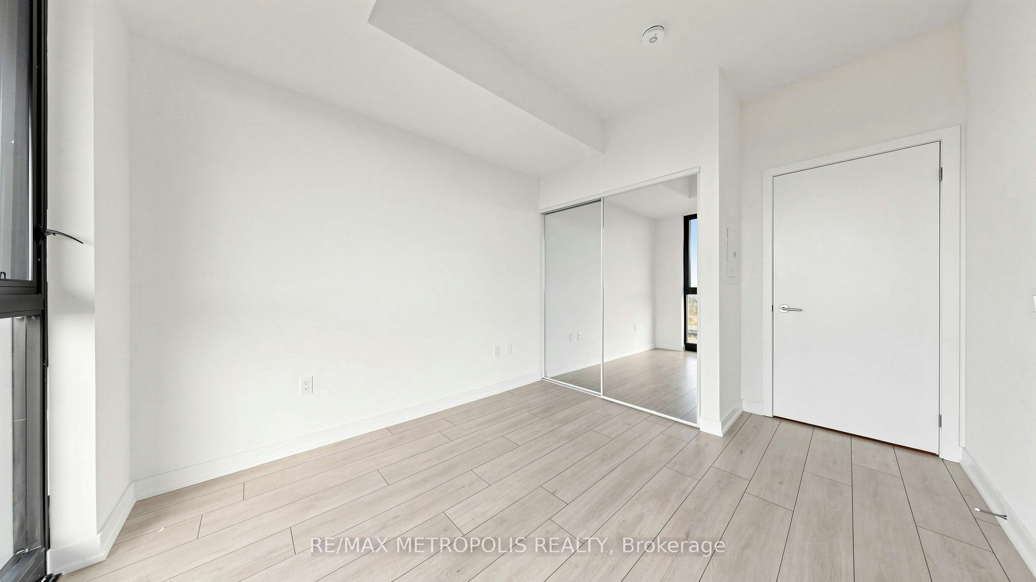 1707-1606 Charles Street, Whitby, ON, L1N 0P1 - 27