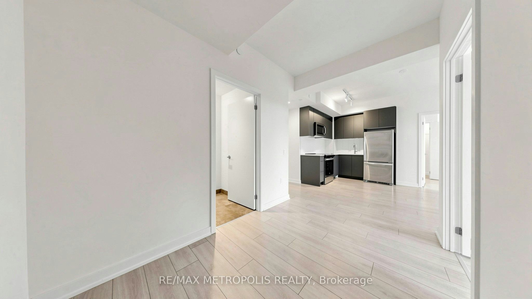 1707-1606 Charles Street, Whitby, ON, L1N 0P1 - 30