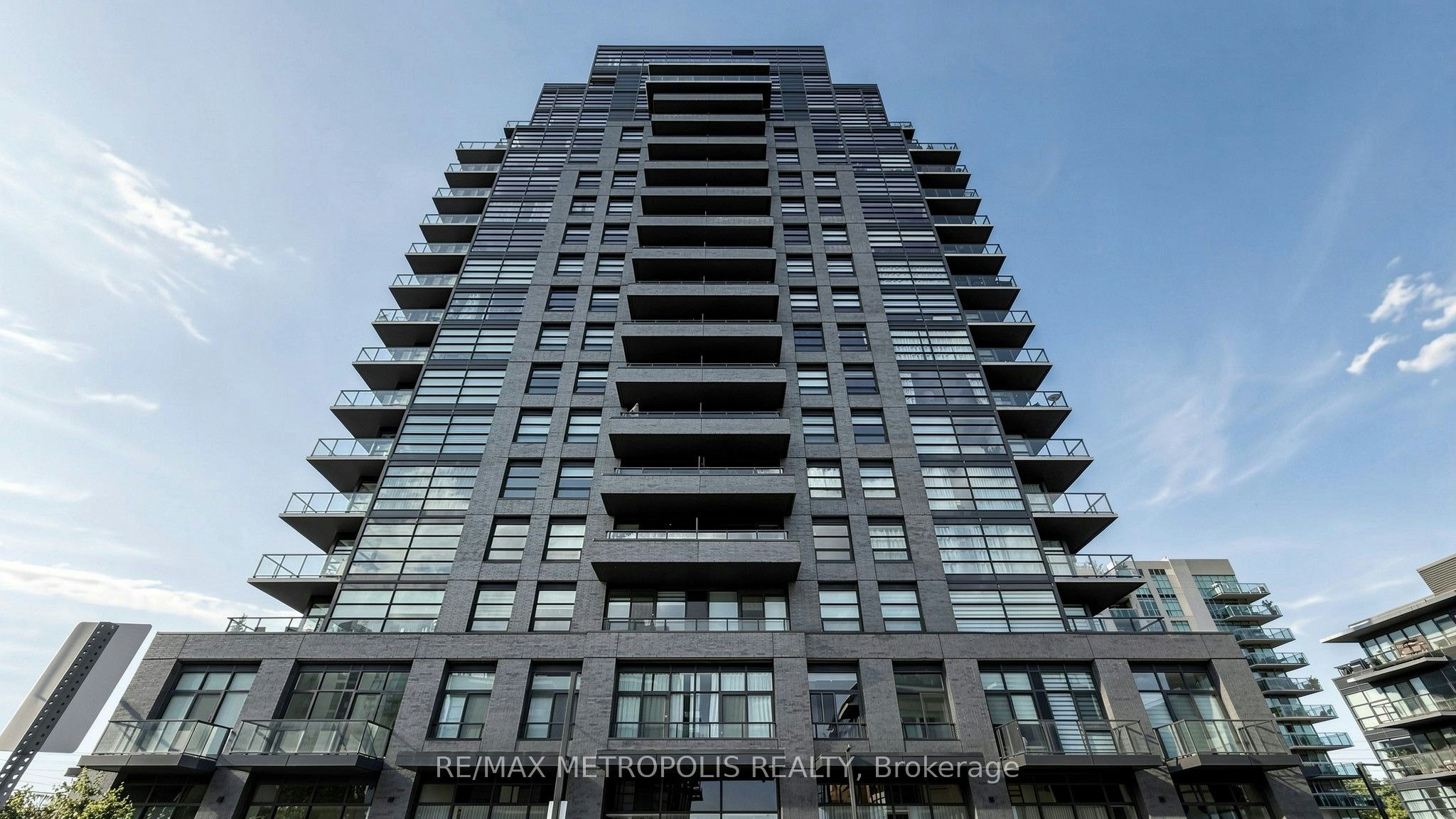 1707-1606 Charles Street, Whitby, ON, L1N 0P1 - 3