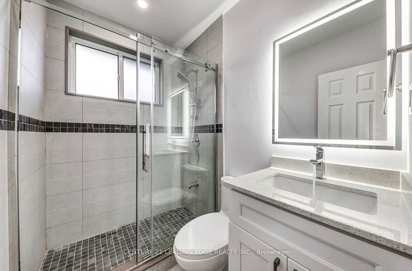 301 Rossland Road W, Whitby, ON, L1N 3H8 - 10