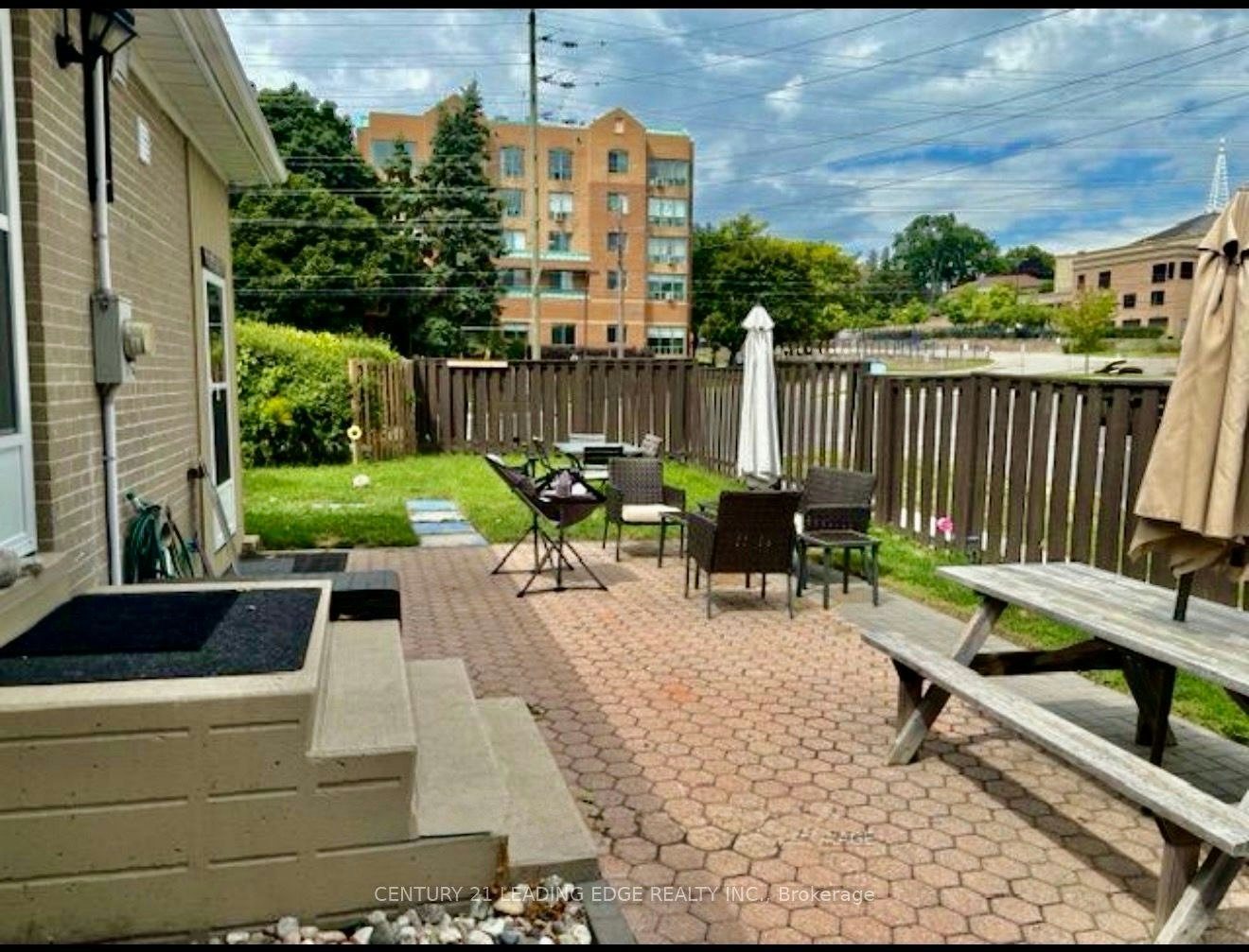 301 Rossland Road W, Whitby, ON, L1N 3H8 - 44