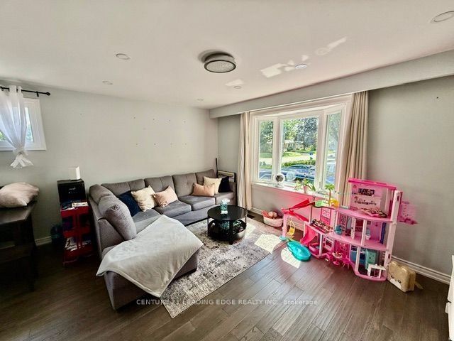 301 Rossland Road W, Whitby, ON, L1N 3H8 - 20