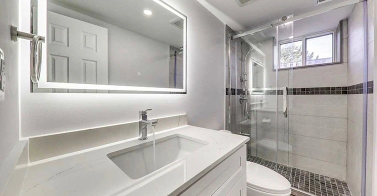 301 Rossland Road W, Whitby, ON, L1N 3H8 - 3