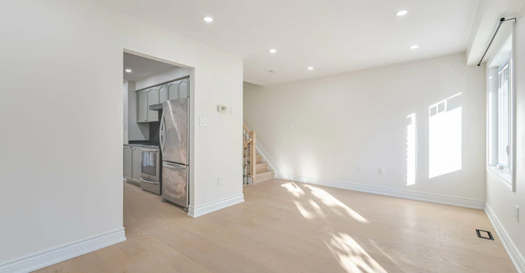 13-1995 Pinegrove Avenue, Pickering, ON, L1V 6W4 - 16