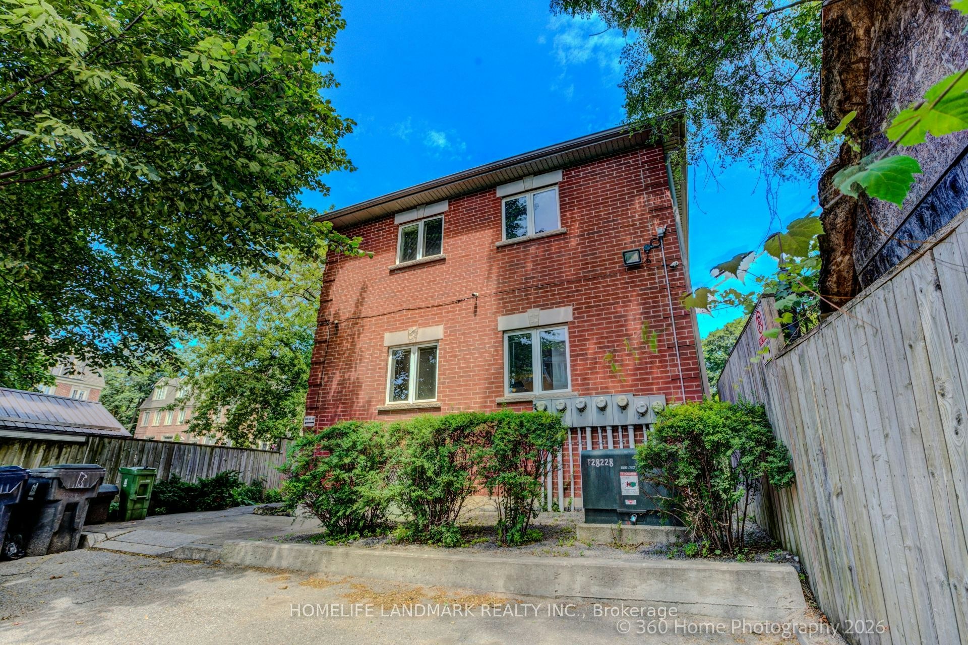 3-736 Kingston Road, Toronto, ON, M4E 1R7